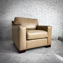 Load image into Gallery viewer, Robert Allen Classic Leather Beige Club Chair