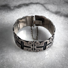 Load image into Gallery viewer, Modernist Silver Taxco Bangle
