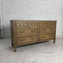 Load image into Gallery viewer, Heritage Henredon Driftwood 8-Drawer Dresser