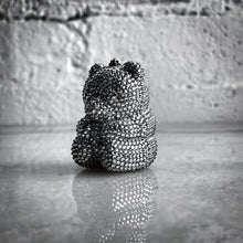 Load image into Gallery viewer, Vintage Judith Leiber Crystal Box