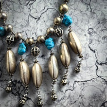 Load image into Gallery viewer, Vintage Navajo Silver American Southwest Turquoise Necklace