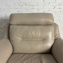 Load image into Gallery viewer, Palliser Westfield Leather Recliner