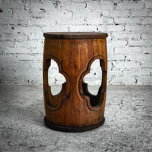 Load image into Gallery viewer, Traditional Red Cedar Stool