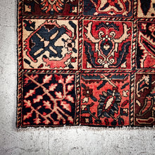 Load image into Gallery viewer, Bakhtiari Wool Area Persian Knotted Rug