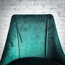 Load image into Gallery viewer, Set of 4 Homylin Scandinavian Style Velvet Metal Dining Chair