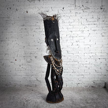 Load image into Gallery viewer, Papua New Guinea Hand Carved Wood Carving