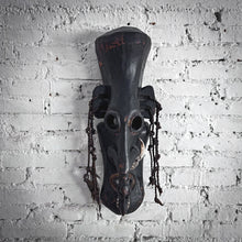 Load image into Gallery viewer, Papua New Guinea Hand Carved Wood Folk Art Mask