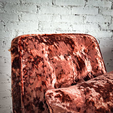 Load image into Gallery viewer, Set of 2 1950's Dunbar 5000A Re-upholstered Lounge Chair