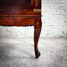 Load image into Gallery viewer, Camel Back Chinese Inlay Hardwood Stand Trunk