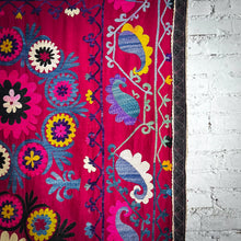 Load image into Gallery viewer, Vintage Uzbekistanian Silk Tapestry Textile