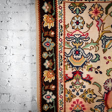 Load image into Gallery viewer, Persian Wool Accent Kilim Flatweave Rug