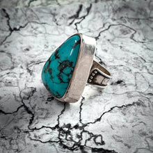Load image into Gallery viewer, Contemporary Southwestern Sterling Silver Turquoise Ring