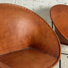 Load image into Gallery viewer, Set of 2 Artesan Pigskin Accent Chair