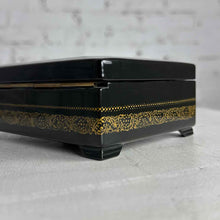Load image into Gallery viewer, Kholui Russian 'Sleeping Princess' Lacquer Box