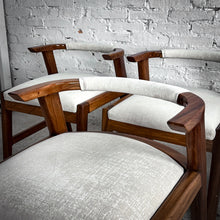 Load image into Gallery viewer, Set of 4 Scandinavian Style Parota Dining Chair