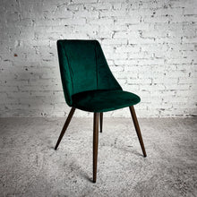 Load image into Gallery viewer, Set of 4 Homylin Scandinavian Style Velvet Metal Dining Chair