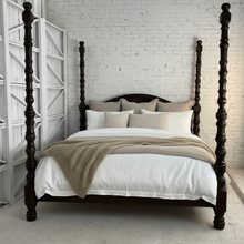 Load image into Gallery viewer, Four Poster Traditional King Oak Bed