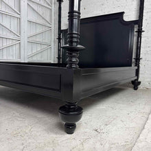 Load image into Gallery viewer, Four Poster Traditional King Black Bed