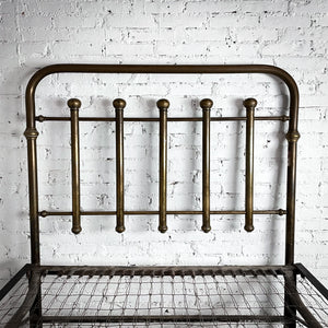 Early 20th Century Traditional Full Double Brass Bed