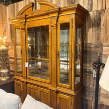 Load image into Gallery viewer, Thomasville Traditional Carved Wood Display Cabinet
