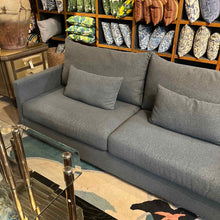 Load image into Gallery viewer, Krill Sofa
