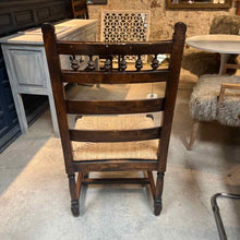 Load image into Gallery viewer, European Style Accent Chair
