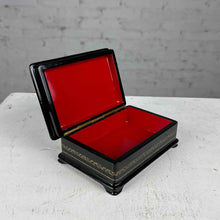 Load image into Gallery viewer, Fedoskino Russian 'The Red Flower'  Lacquer Box
