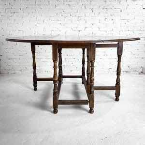 Round Early American Drop Leaf Dining Table