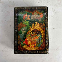 Load image into Gallery viewer, Kholui Russian 'Sleeping Princess' Lacquer Box

