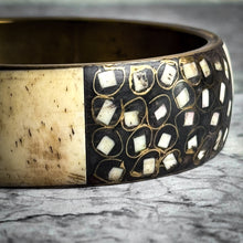 Load image into Gallery viewer, Artisan Tribal Brass Bone Bangle
