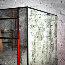Load image into Gallery viewer, Set of 2 Contemporary Mirror Nightstand
