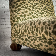 Load image into Gallery viewer, Set of 2 Brunschwig + Fils Slipper Lounge Chair
