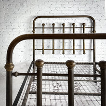 Load image into Gallery viewer, Early 20th Century Traditional Full Double Brass Bed
