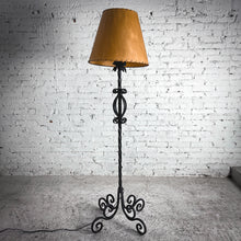 Load image into Gallery viewer, Vintage Spanish Dark Wrought Iron Standard Floor Lamp
