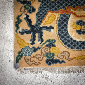 Chinese Art Deco Wool Oriental Knotted Rug