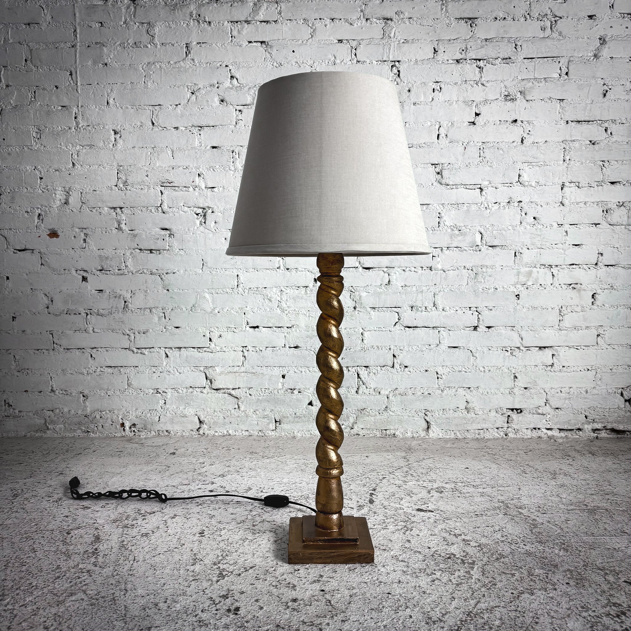 Table Lamps – LA FINCA VINTAGE & MODERN Table Lamps – LA FINCA VINTAGE & MODERN