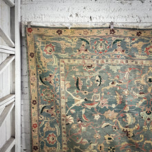 Load image into Gallery viewer, Hand Woven Wool India Flatweave Rug
