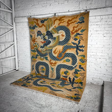 Load image into Gallery viewer, Chinese Art Deco Wool Oriental Knotted Rug
