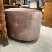 Load image into Gallery viewer, Vidar Contemporary Fabric Club Chair
