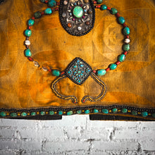 Load image into Gallery viewer, Antique Uzbek Handcrafted Applique Silk Decorative Folk Piece
