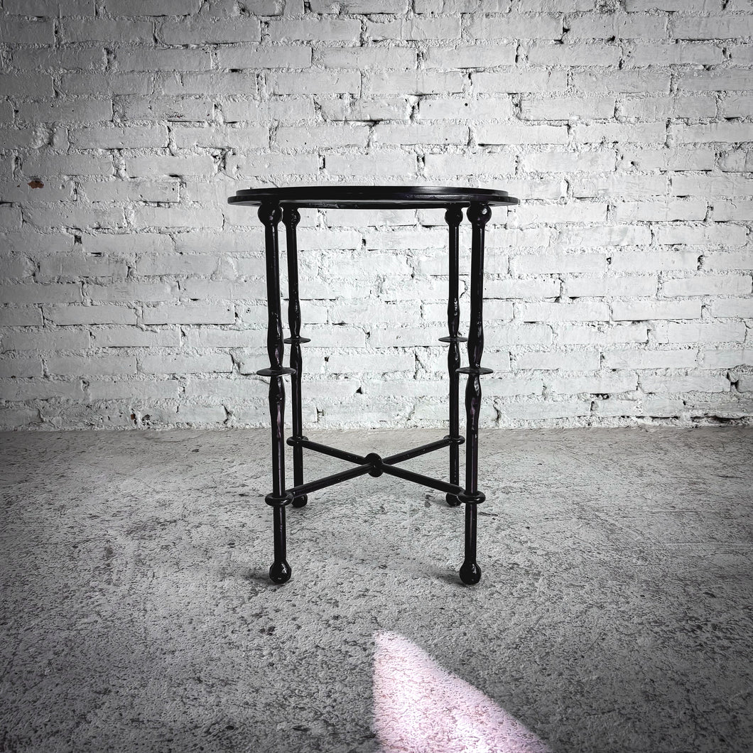 Evos I-52R Iron Side Table