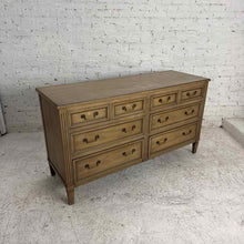 Load image into Gallery viewer, Heritage Henredon Driftwood 8-Drawer Dresser

