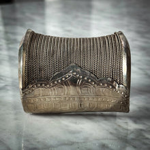 Load image into Gallery viewer, Southeast Asian Braided Silver Cuff
