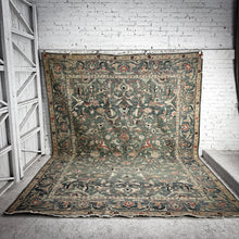 Load image into Gallery viewer, Hand Woven Wool India Flatweave Rug
