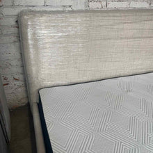 Load image into Gallery viewer, Casa Kutu Woven King Fabric Bed
