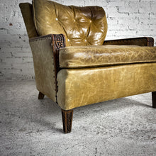 Load image into Gallery viewer, Set of 2 Romweber 1970's Viking Oak Collection Leather Armchair
