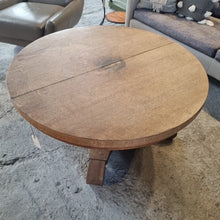 Load image into Gallery viewer, European Style Veneer Cocktail Table
