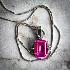 Vintage Art Deco Sterling Silver Pink Sapphire Necklace