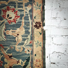 Load image into Gallery viewer, Hand Woven Wool India Flatweave Rug
