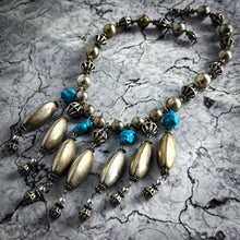 Load image into Gallery viewer, Vintage Navajo Silver American Southwest Turquoise Necklace
